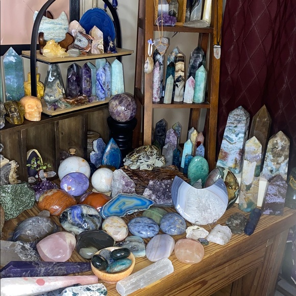 Random Crystal Pull - Small Tower - Picture 4 of 5